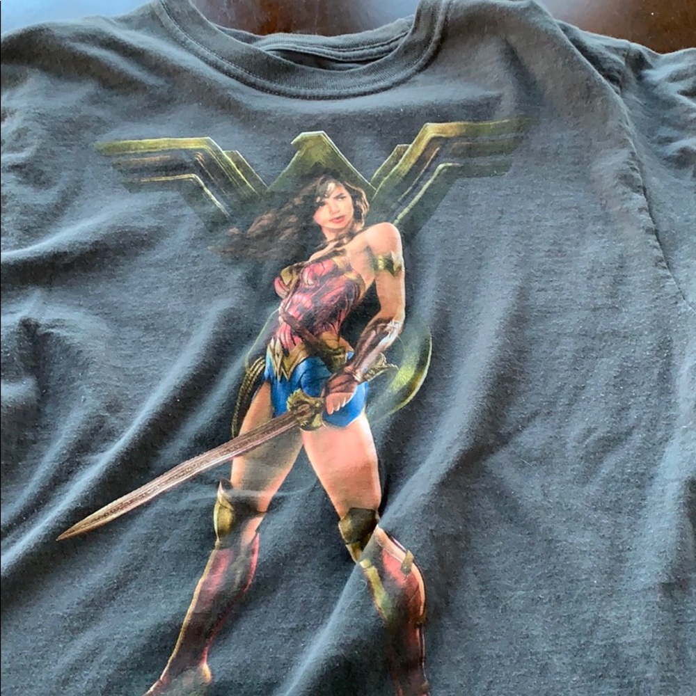 Men’s Wonder Woman Tee